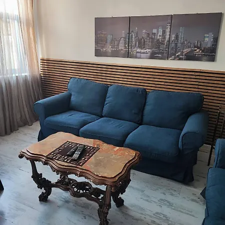Historical House In Alsancak בית נופש איזמיר