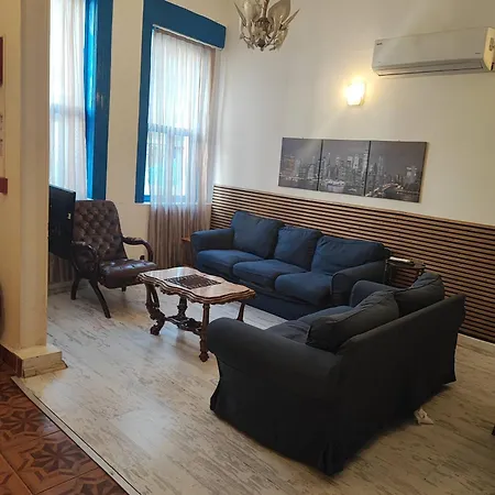 Historical House In Alsancak איזמיר